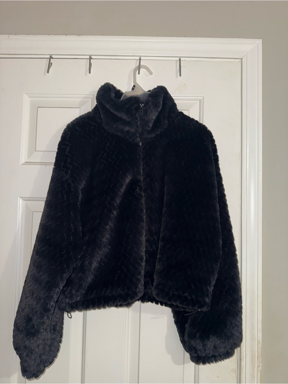 Women’s Black Faux Fur Zip-Up Jacket